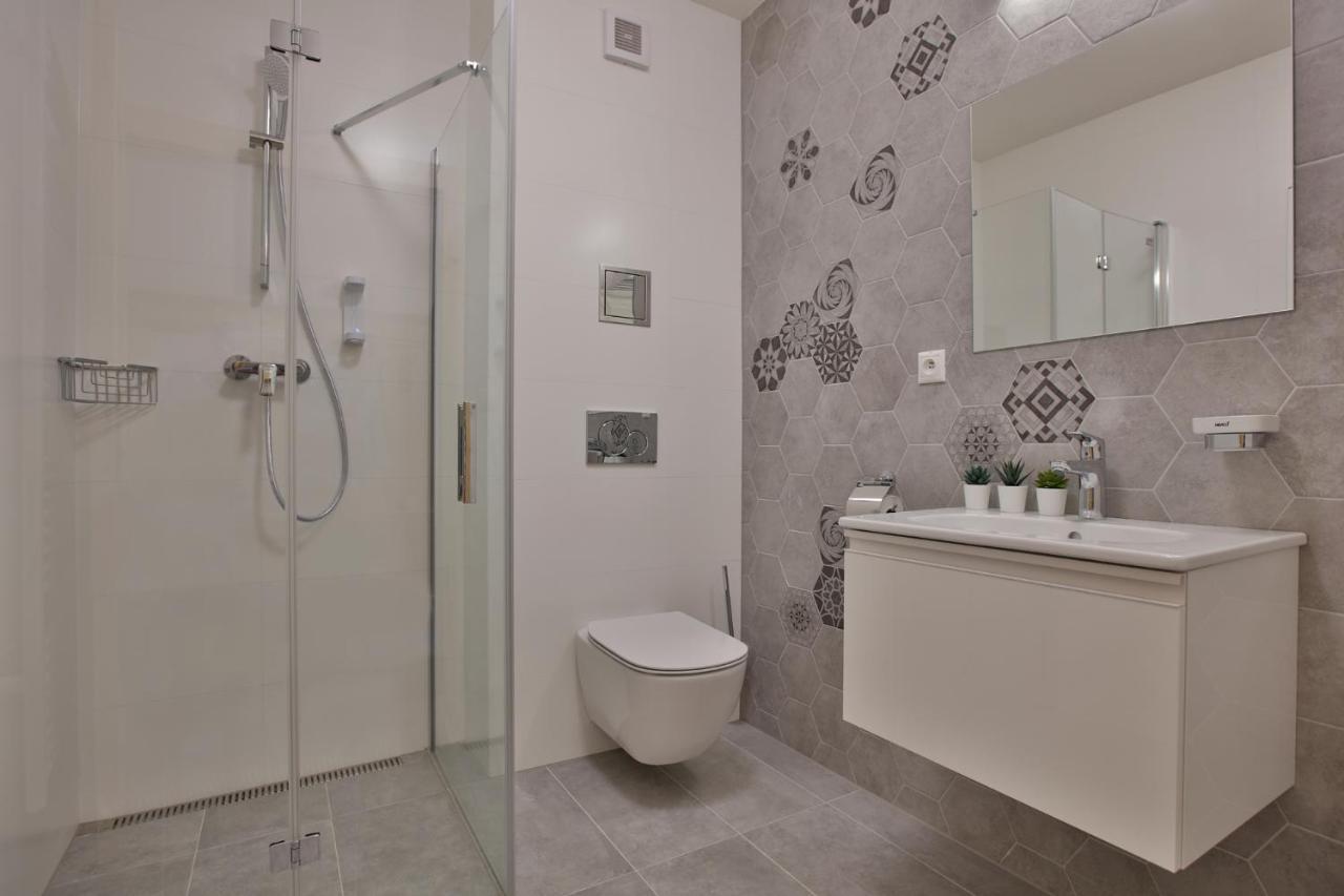 Rezort Gothal Apartmany A Penziony Доновалы Экстерьер фото