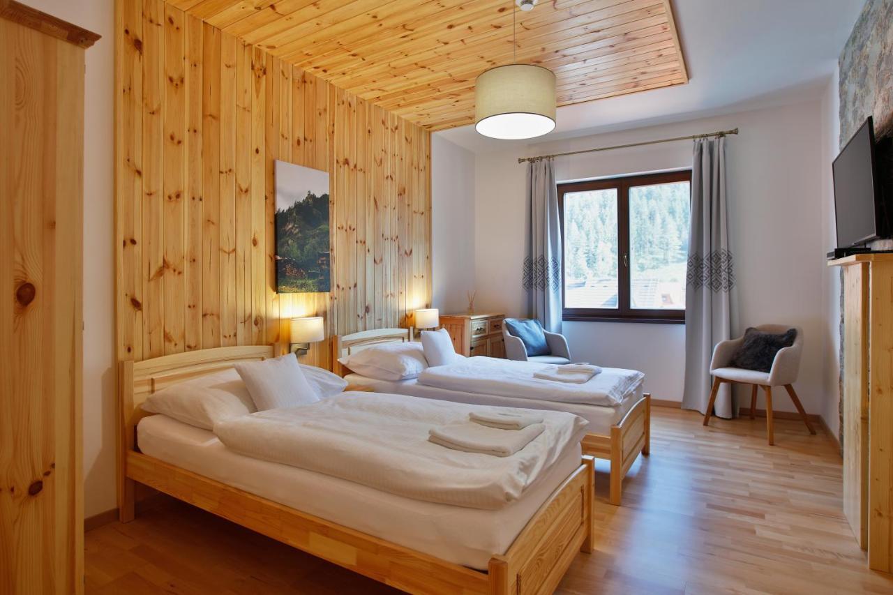 Rezort Gothal Apartmany A Penziony Доновалы Экстерьер фото